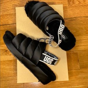 Women’s UGG puff yeah slides